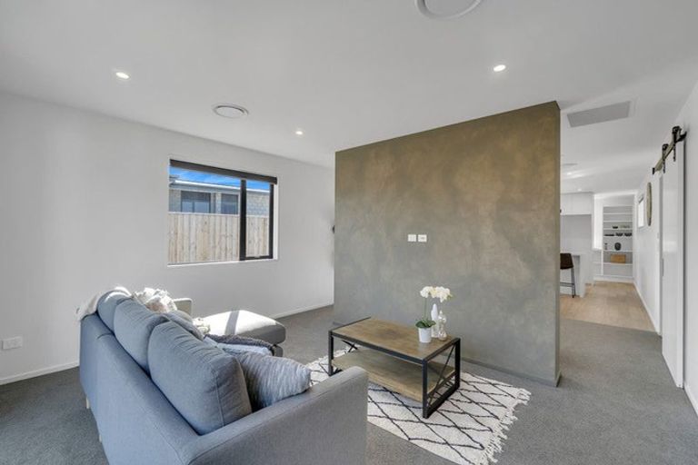 Photo of property in 14 Greig Crescent, Amberley, 7481