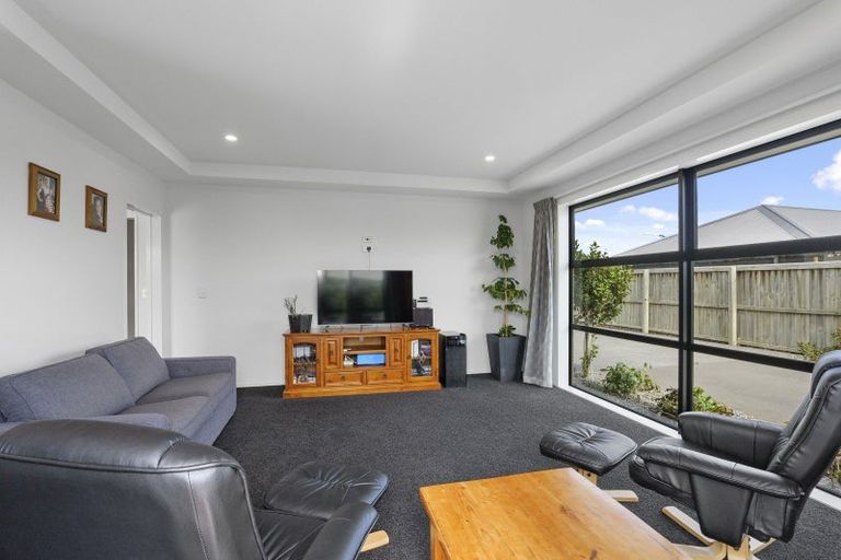 Photo of property in 52 Shadbolt Lane, Rolleston, 7614