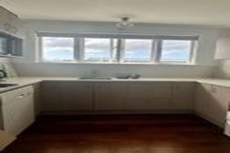 Photo of property in 1/35 Hill Crescent, Papakura, 2110