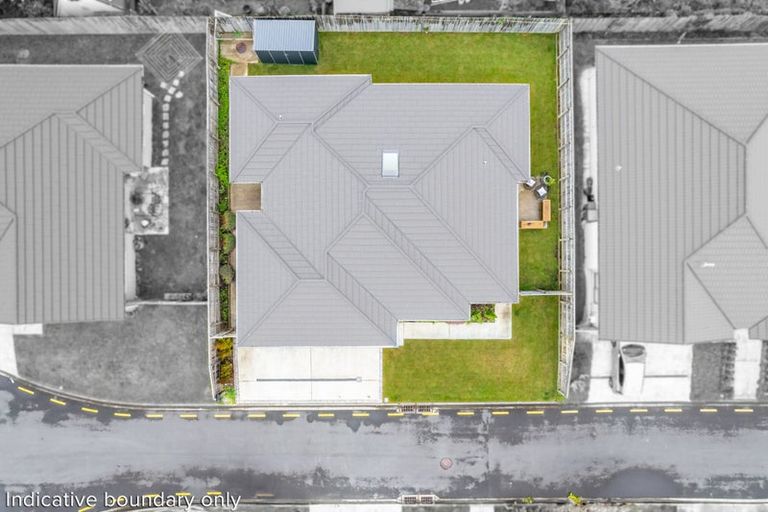 Photo of property in 19 Poulson Grove, Trentham, Upper Hutt, 5018