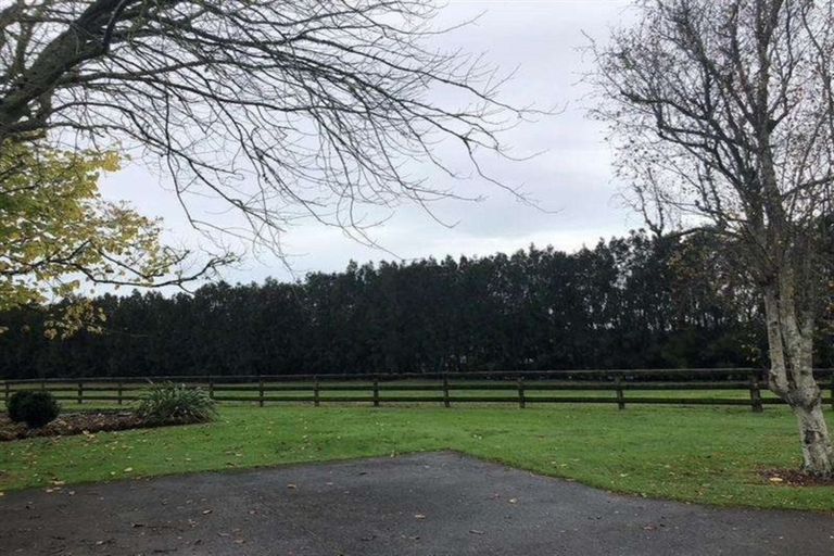 Photo of property in 31 Rangitopuni Road, Riverhead, 0793