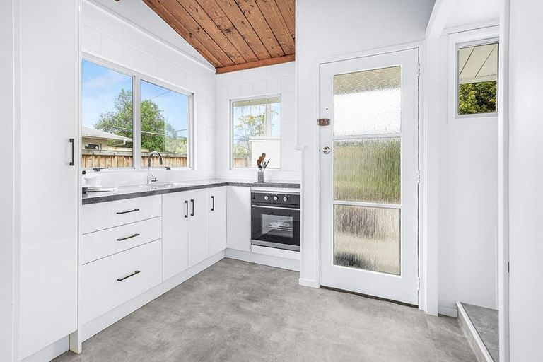 Photo of property in 2/91 Rimu Street, Maeroa, Hamilton, 3200