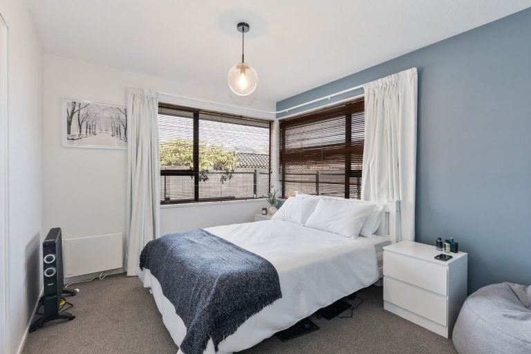 Photo of property in 16b Beauford Place, Parklands, Christchurch, 8083