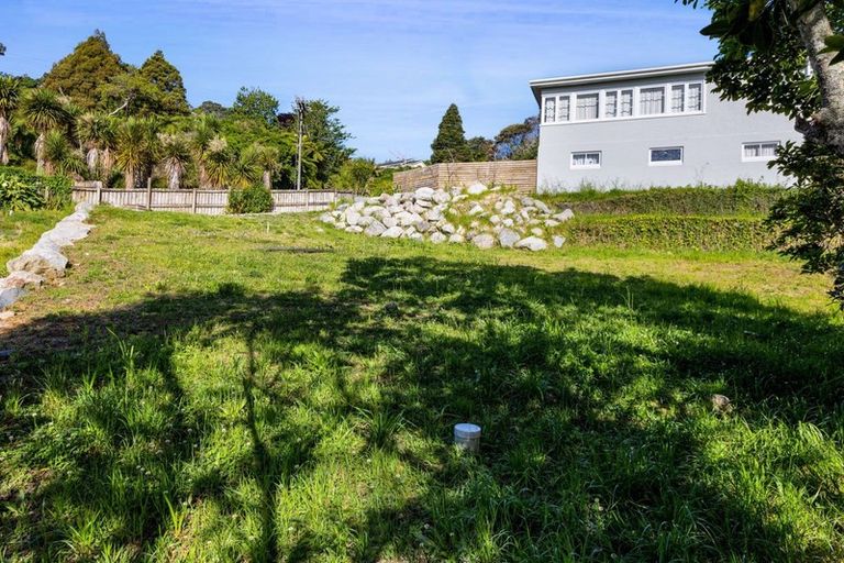 Photo of property in 10a Awanui Street, Merrilands, New Plymouth, 4312