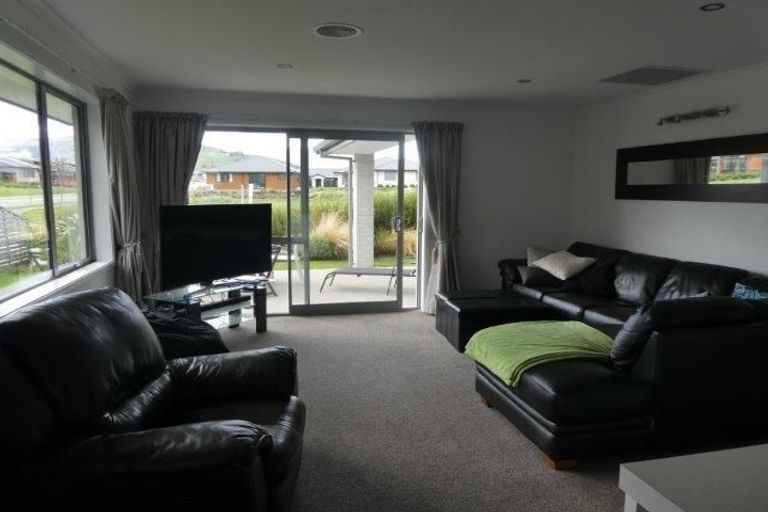 Photo of property in 4 Shipton Court, Lower Shotover, Queenstown, 9304