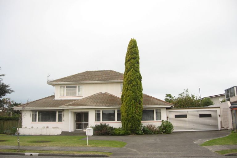 Photo of property in 1-1a Mckenzie Avenue, Marewa, Napier, 4110