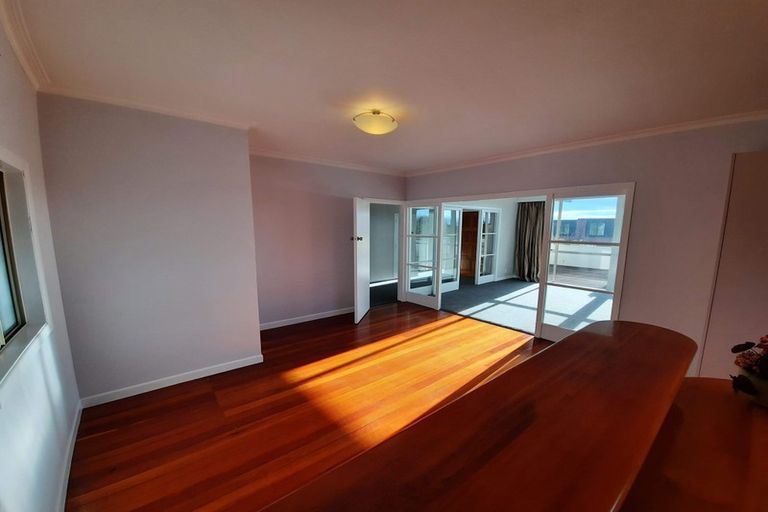 Photo of property in 32 Lewis Road, Pakuranga, Auckland, 2010