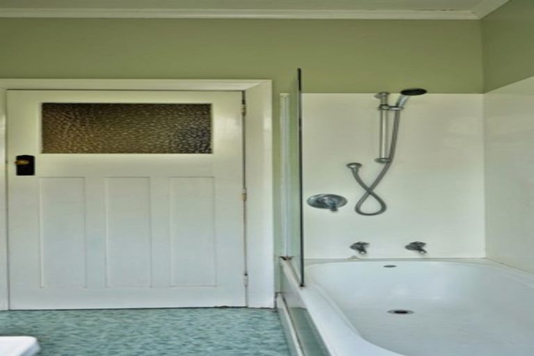 Photo of property in 19 Mersey Street, South Hill, Oamaru, 9400