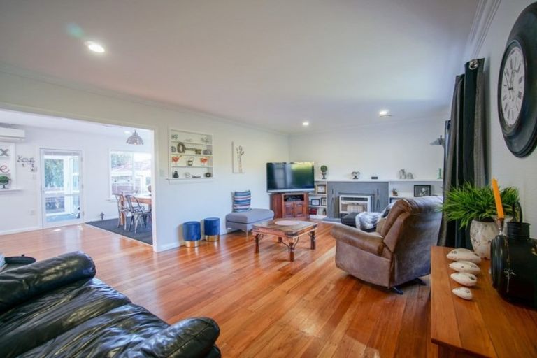 Photo of property in 86 Fitzroy Street, Terrace End, Palmerston North, 4410