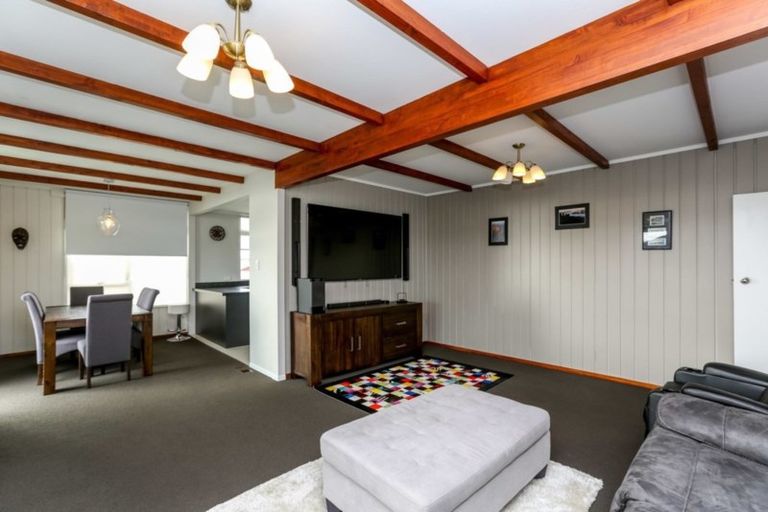 Photo of property in 4 Carver Place, Lynmouth, New Plymouth, 4310
