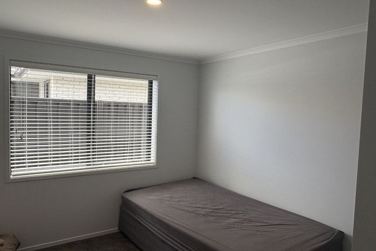 Photo of property in 23 Pioneer Crescent, Omokoroa, 3114