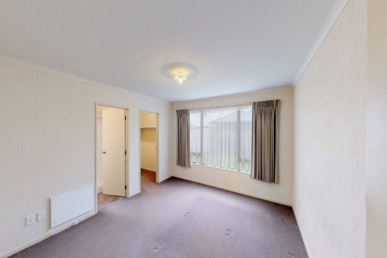 Photo of property in 6 Geneva Terrace, Kelvin Grove, Palmerston North, 4414