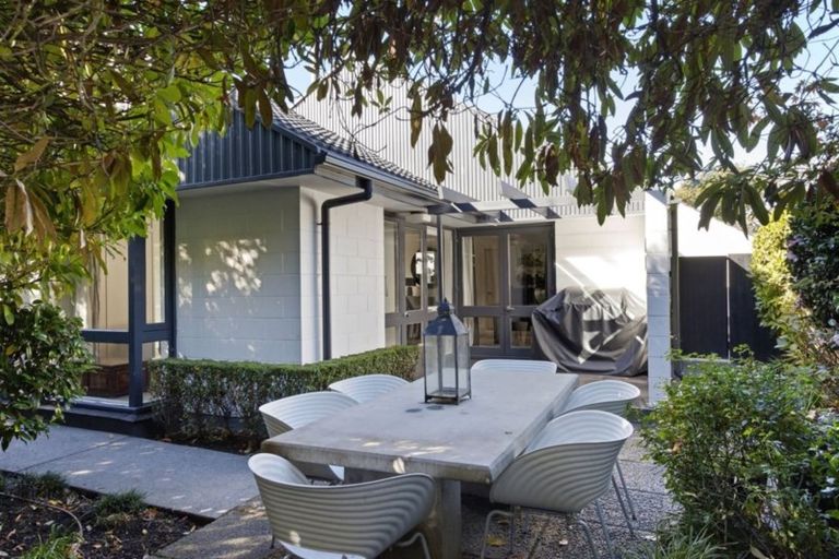 Photo of property in 1/106 Blighs Road, Strowan, Christchurch, 8052