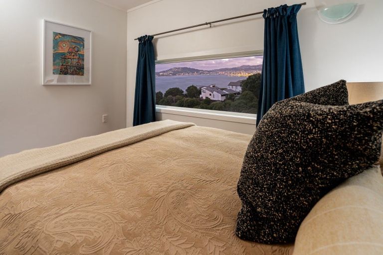 Photo of property in 2/72 Homebush Road, Khandallah, Wellington, 6035