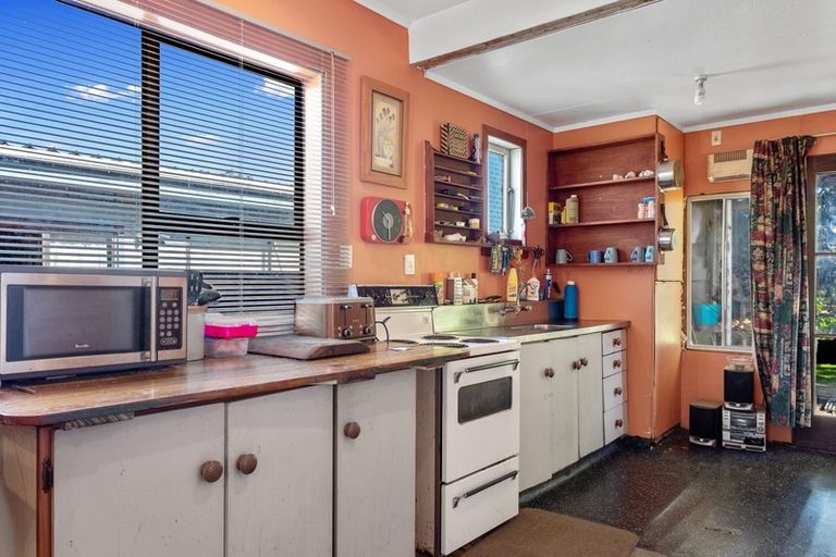 Photo of property in 9 Morrison Road, Taneatua, 3123