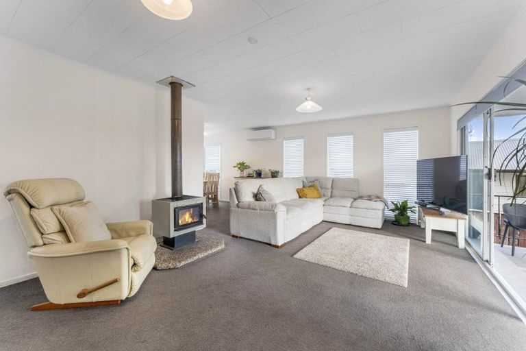 Photo of property in 36 Saint James Street, Richmond Heights, Taupo, 3330