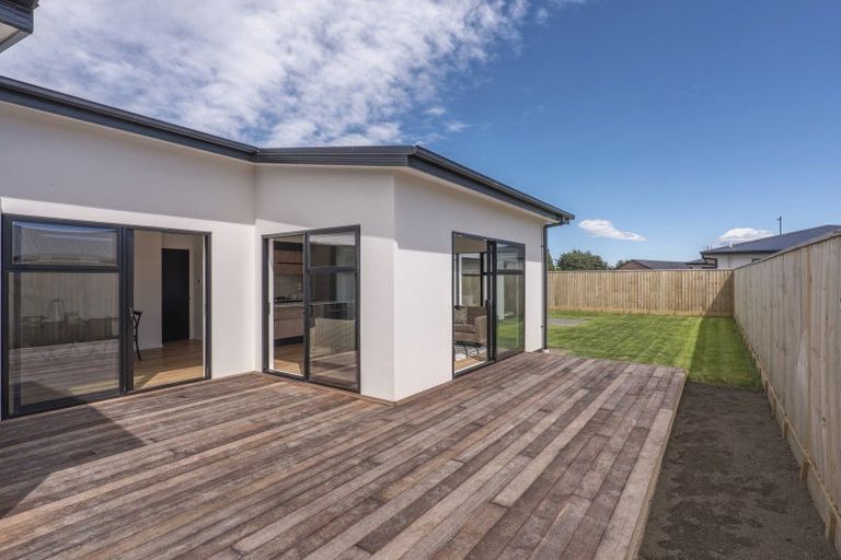 Photo of property in 10 Waterford Farm Road, Halswell, Christchurch, 8025