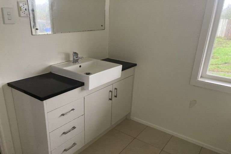 Photo of property in 65 Kauri Road, Whenuapai, Auckland, 0618