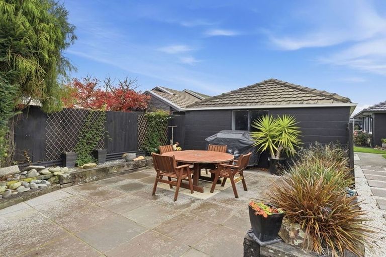 Photo of property in 53 Balcairn Street, Halswell, Christchurch, 8025