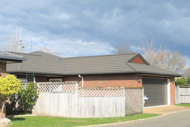 Photo of property in 8 Moffat Way, Bethlehem, Tauranga, 3110