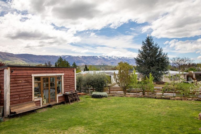 Photo of property in 60 Donegal Street, Cromwell, 9310