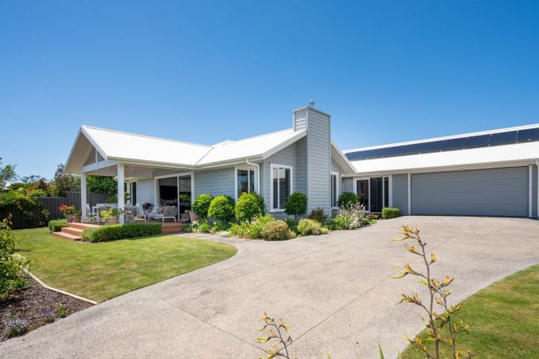 Photo of property in 7d Whakatomo Place, Havelock North, 4130