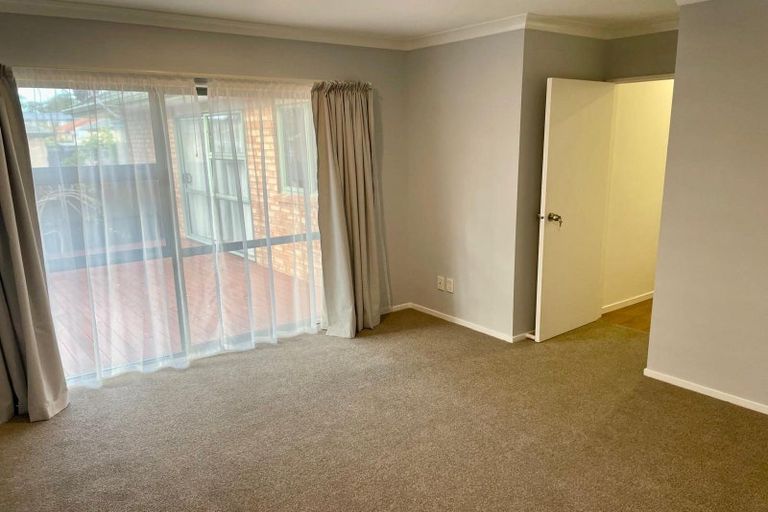 Photo of property in 9 Ardee Close, East Tamaki, Auckland, 2016