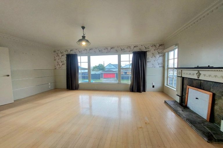 Photo of property in 2/87b Verbena Road, Birkdale, Auckland, 0626