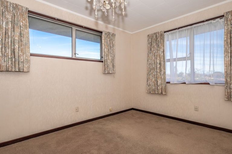 Photo of property in 44 Henley Street, Westport, 7825