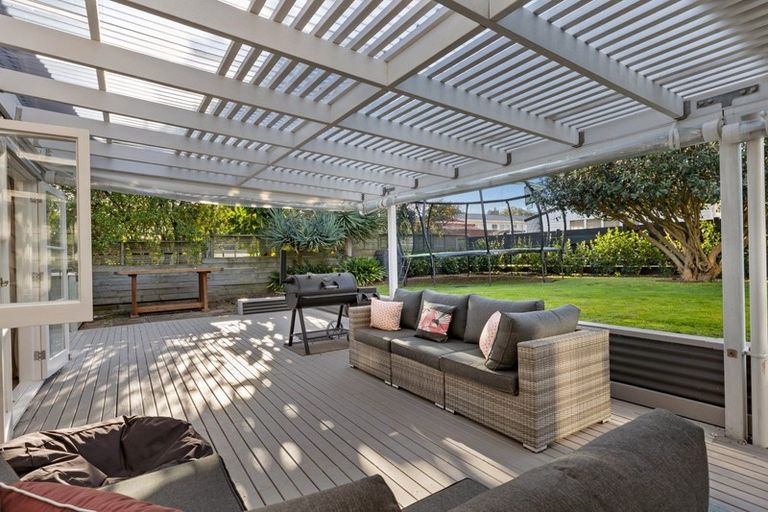 Photo of property in 111 Ranch Road, Mount Maunganui, 3116