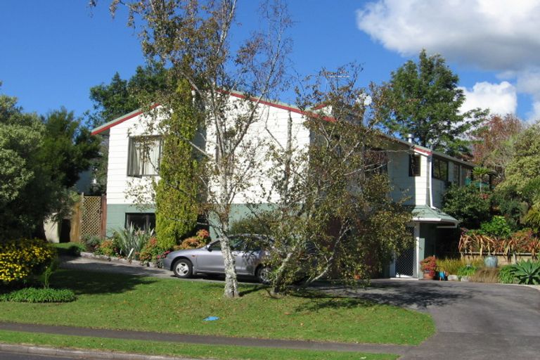 Photo of property in 24 Marendellas Drive, Bucklands Beach, Auckland, 2014