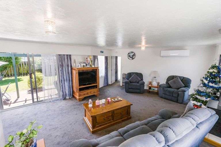 Photo of property in 10 Walnut Place, Owhata, Rotorua, 3010