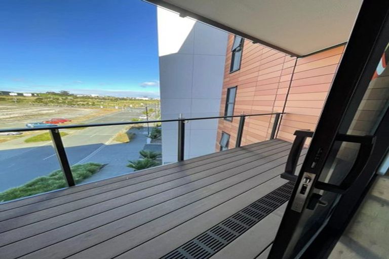 Photo of property in 323/3 Kaipiho Lane, Albany, Auckland, 0632