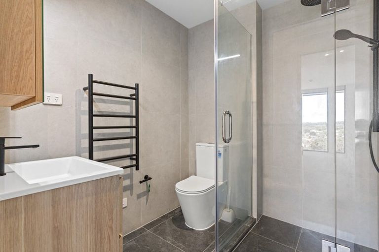 Photo of property in 1005/1 Buscomb Avenue, Henderson, Auckland, 0610