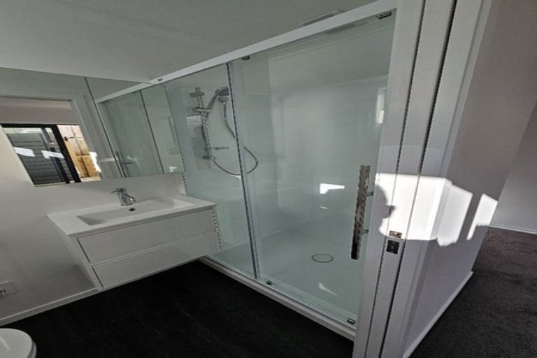 Photo of property in 1d Ingram Street, Naenae, Lower Hutt, 5011