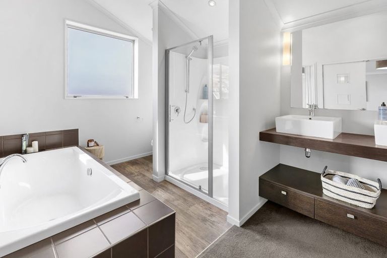 Photo of property in 13a Niger Street, Wanaka, 9305