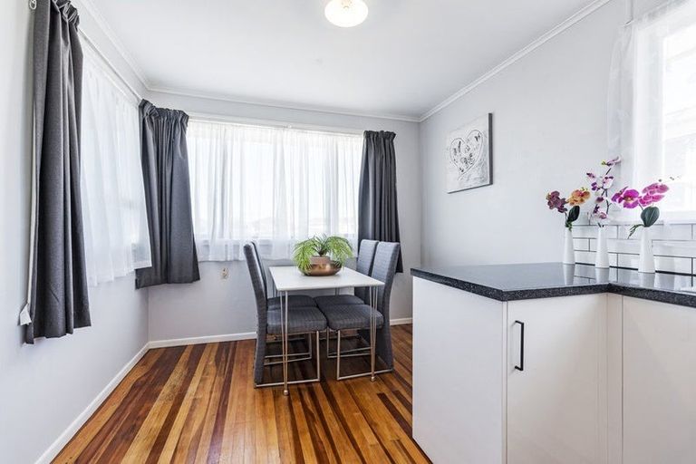 Photo of property in 14 Raleigh Street, Vogeltown, New Plymouth, 4310