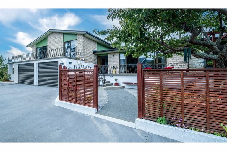 Photo of property in 16 Monowai Place, Glenwood, Timaru, 7910