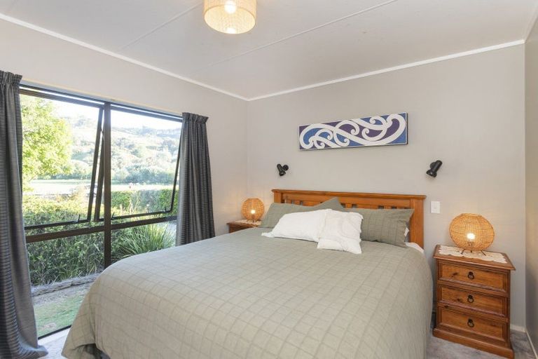 Photo of property in 749 Kanakanaia Road, Te Karaka, 4091