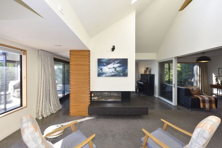 Photo of property in 12 Overdale Drive, Cashmere, Christchurch, 8022