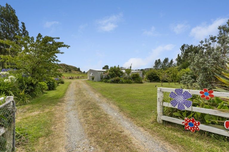 Photo of property in 60 Thompsons Road, Pahiatua, 4982