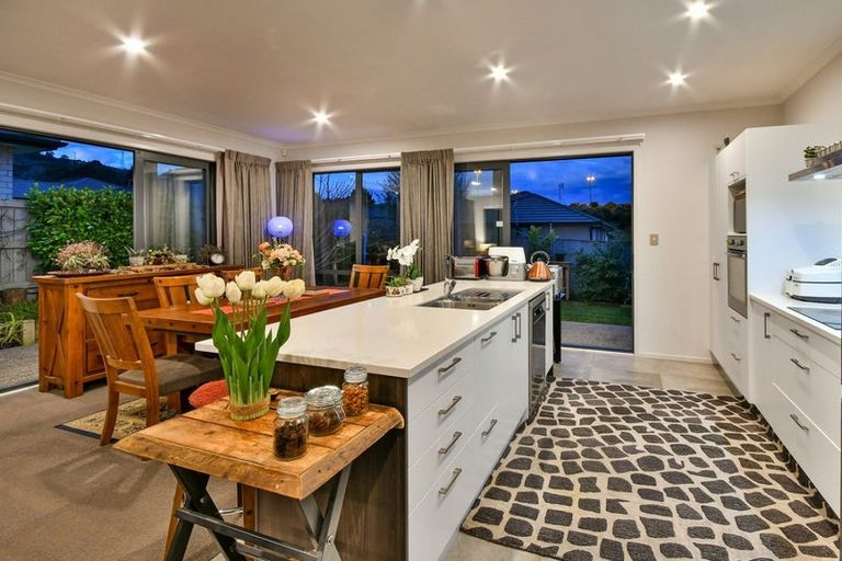 Photo of property in 6 Balmore Crescent, Pokeno, 2402