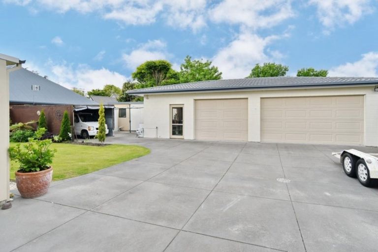 Photo of property in 8 Goodwood Close, Rangiora, 7400