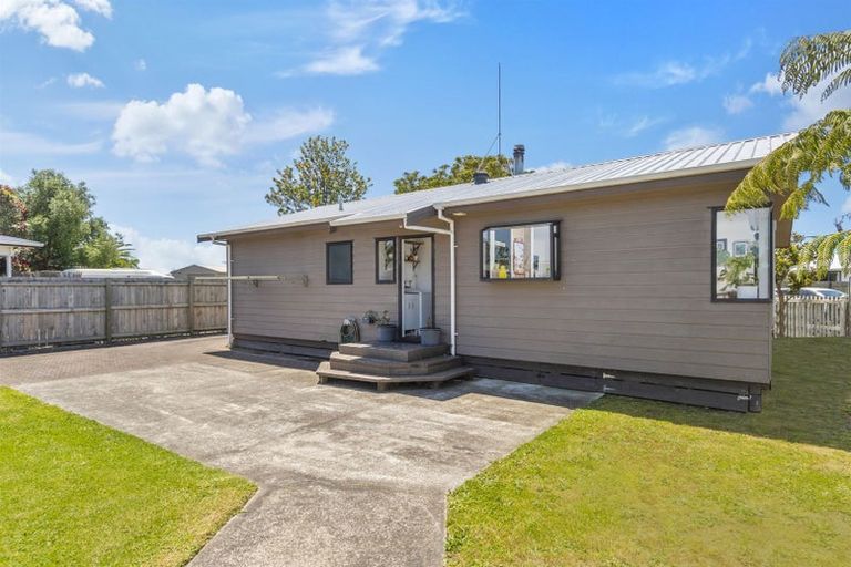 Photo of property in 230c Gravatt Road, Papamoa Beach, Papamoa, 3118