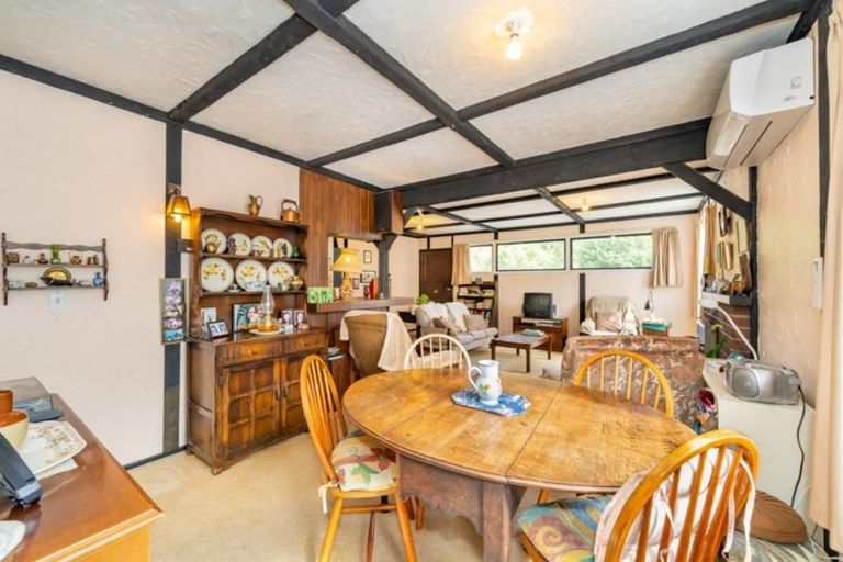 Photo of property in 114 Akatarawa Road, Birchville, Upper Hutt, 5018