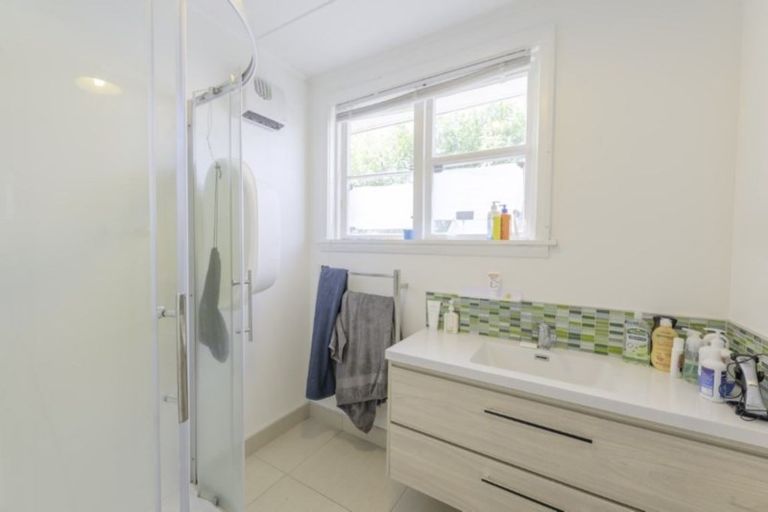 Photo of property in 13 Hillary Crescent, Upper Riccarton, Christchurch, 8041