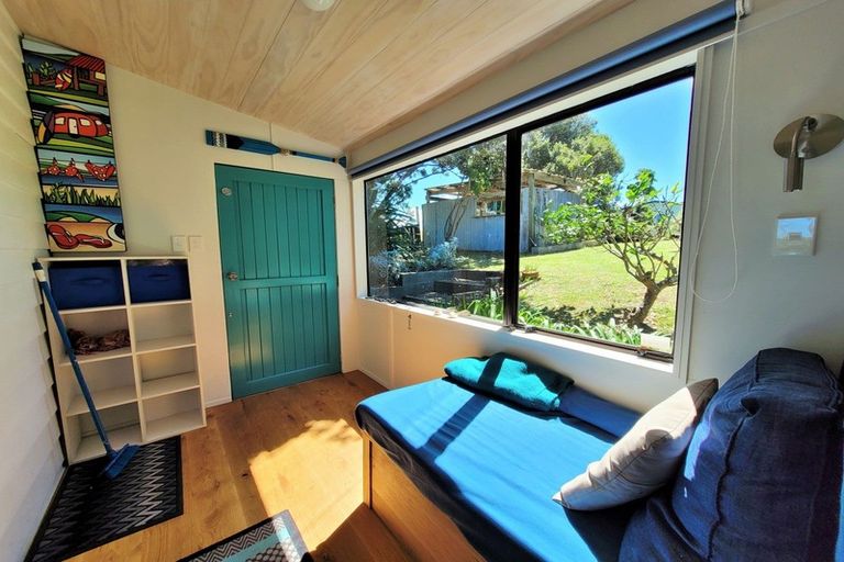 Photo of property in 6569 Pouto Road, Pouto, 0391