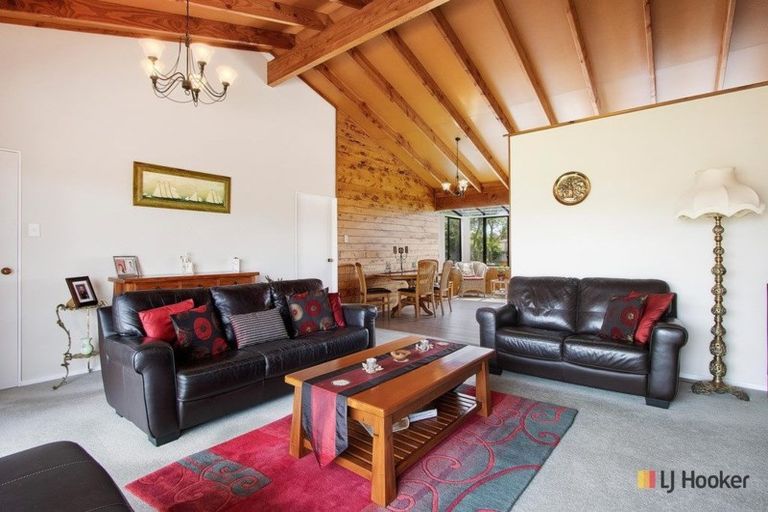 Photo of property in 10 Hereford Place, Waihi Beach, 3611