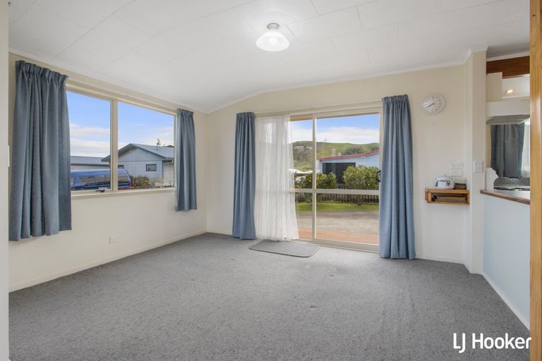 Photo of property in 12 Carrick Robertson Place, Waihi, 3610
