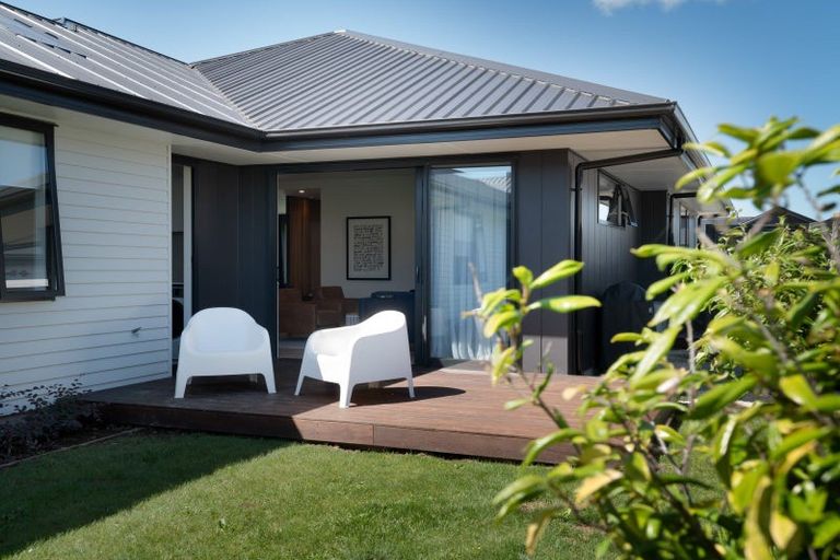 Photo of property in 17 Ruru Street, Cambridge, 3434